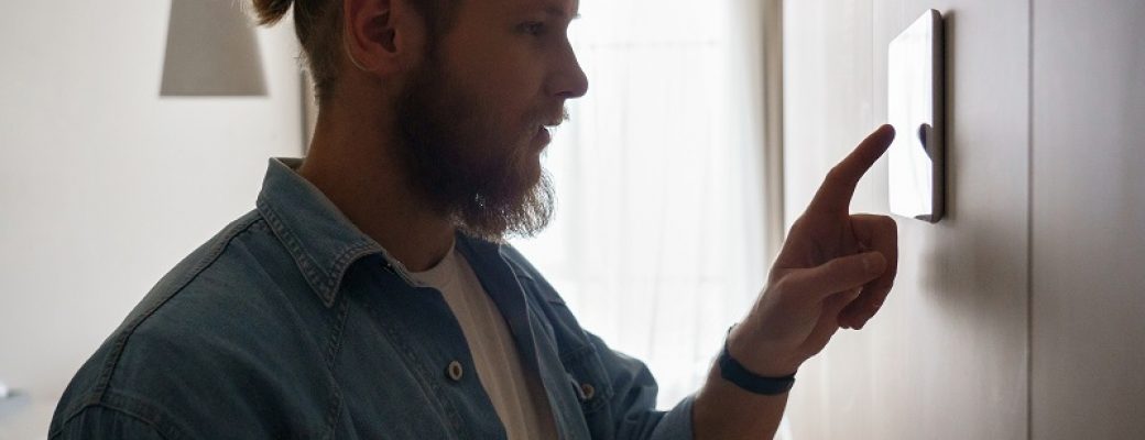 מנעול חשמלי